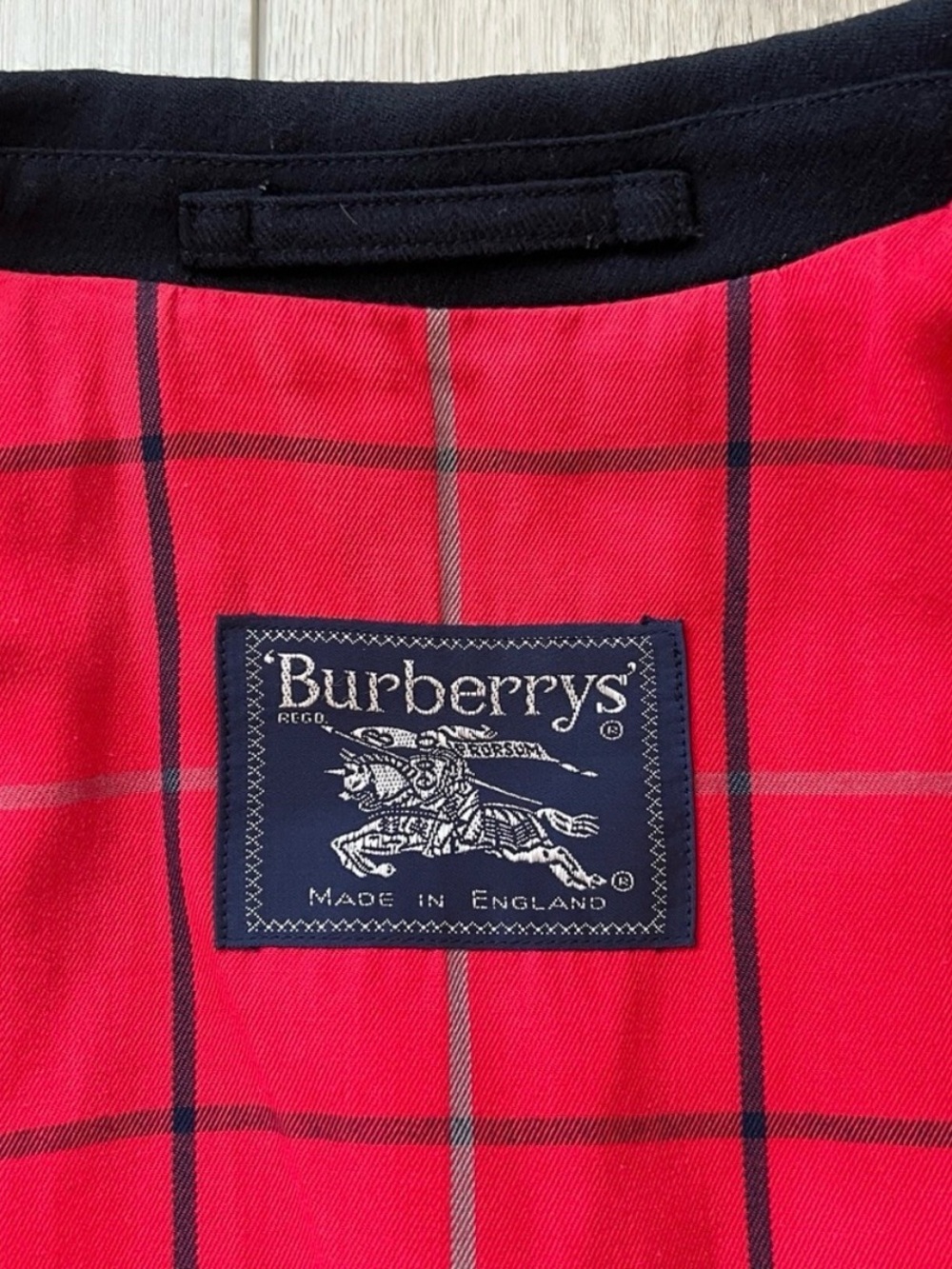 BURBERRY Black Double-Breasted Wool Blazer with Red Plaid Lining - Picture 11 of 14